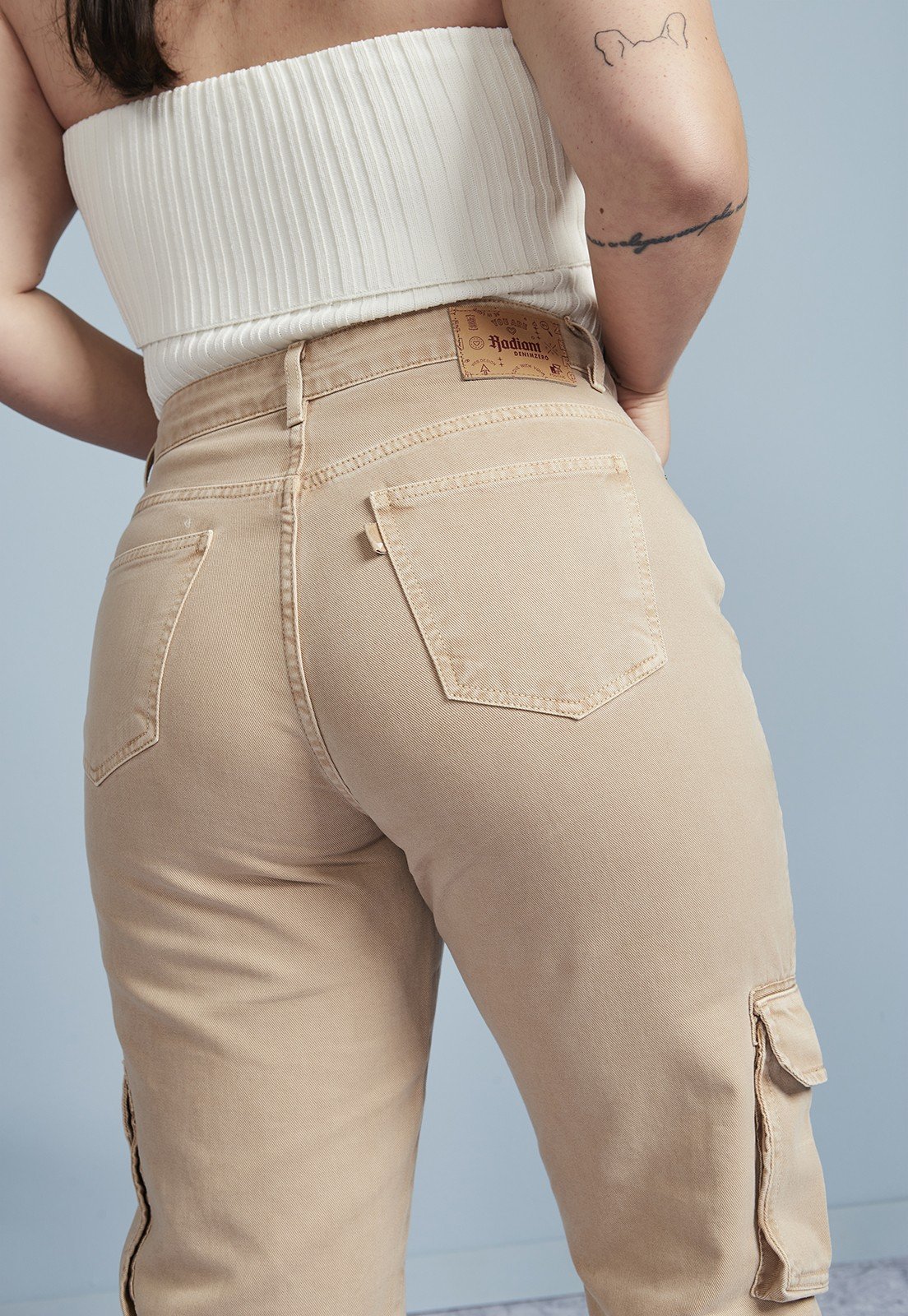 dz20609 alg calca jeans feminina reta cargo tradicional detalhe 2