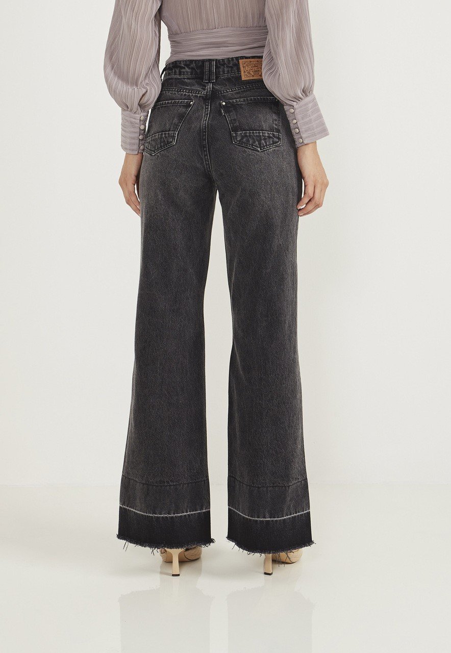 dz20623 alg calca jeans feminina wide leg com barra desmanchada costas prox easy resiz
