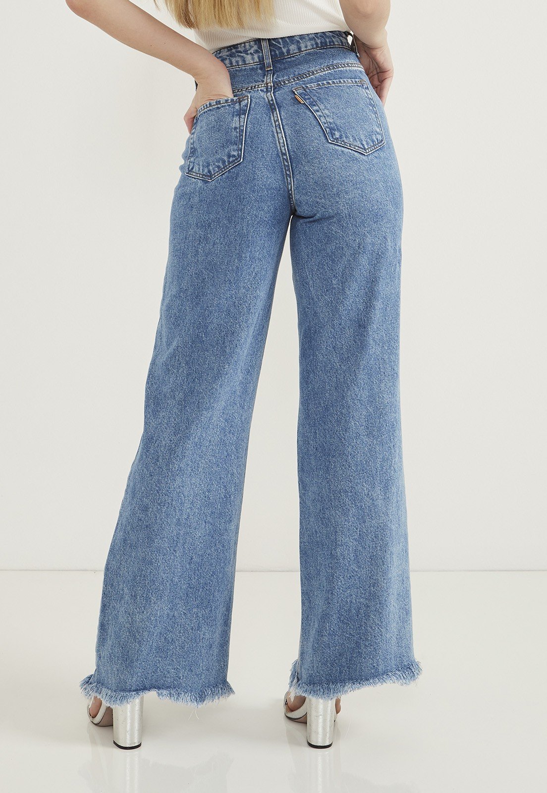 dz20647 alg calca jeans feminina wide leg com aplicacao de strass na parte frontal costas prox