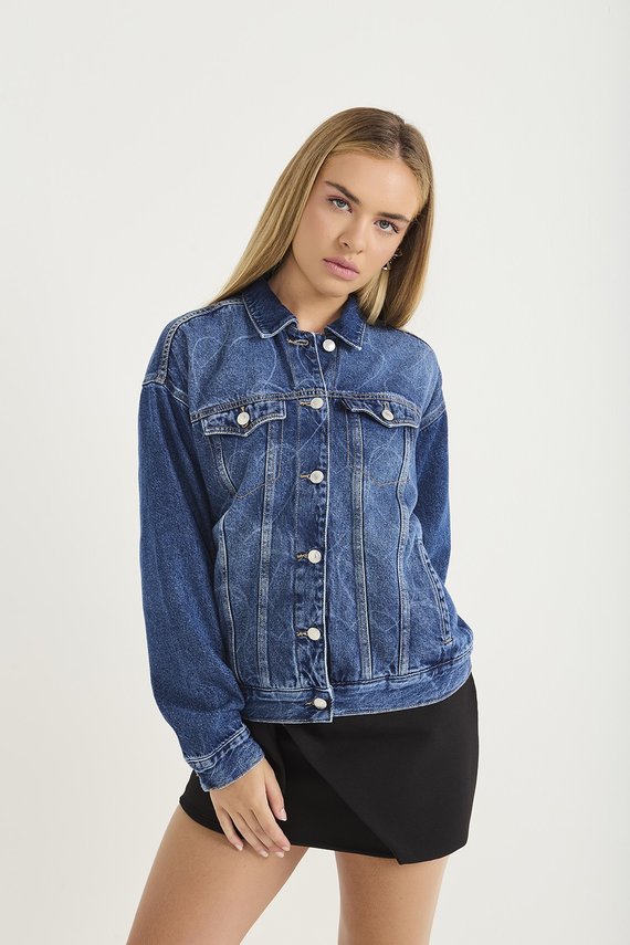 Jaqueta Jeans Feminina Retrô com detalhes na Lavação - DZ9206