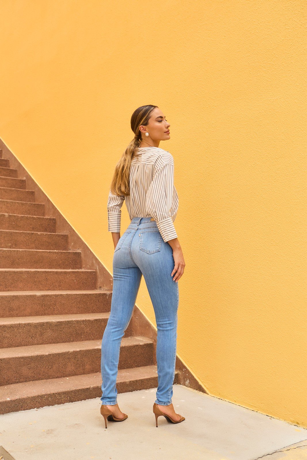 Calça Jeans Feminina Skinny Média Tradicional - DZ20678