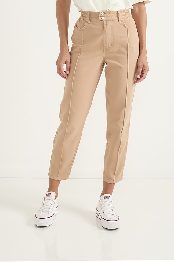 Calça Jeans Feminina Slouchy com Elástico no Cós e Recortes Frontais - DZ20691