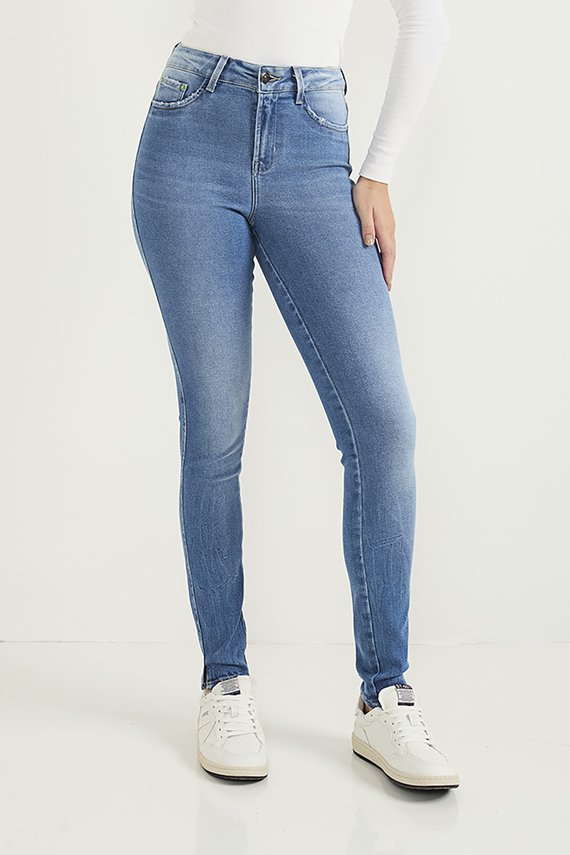 Calça Jeans Feminina Skinny Tradicional com Abertura na Barra - DZ20798