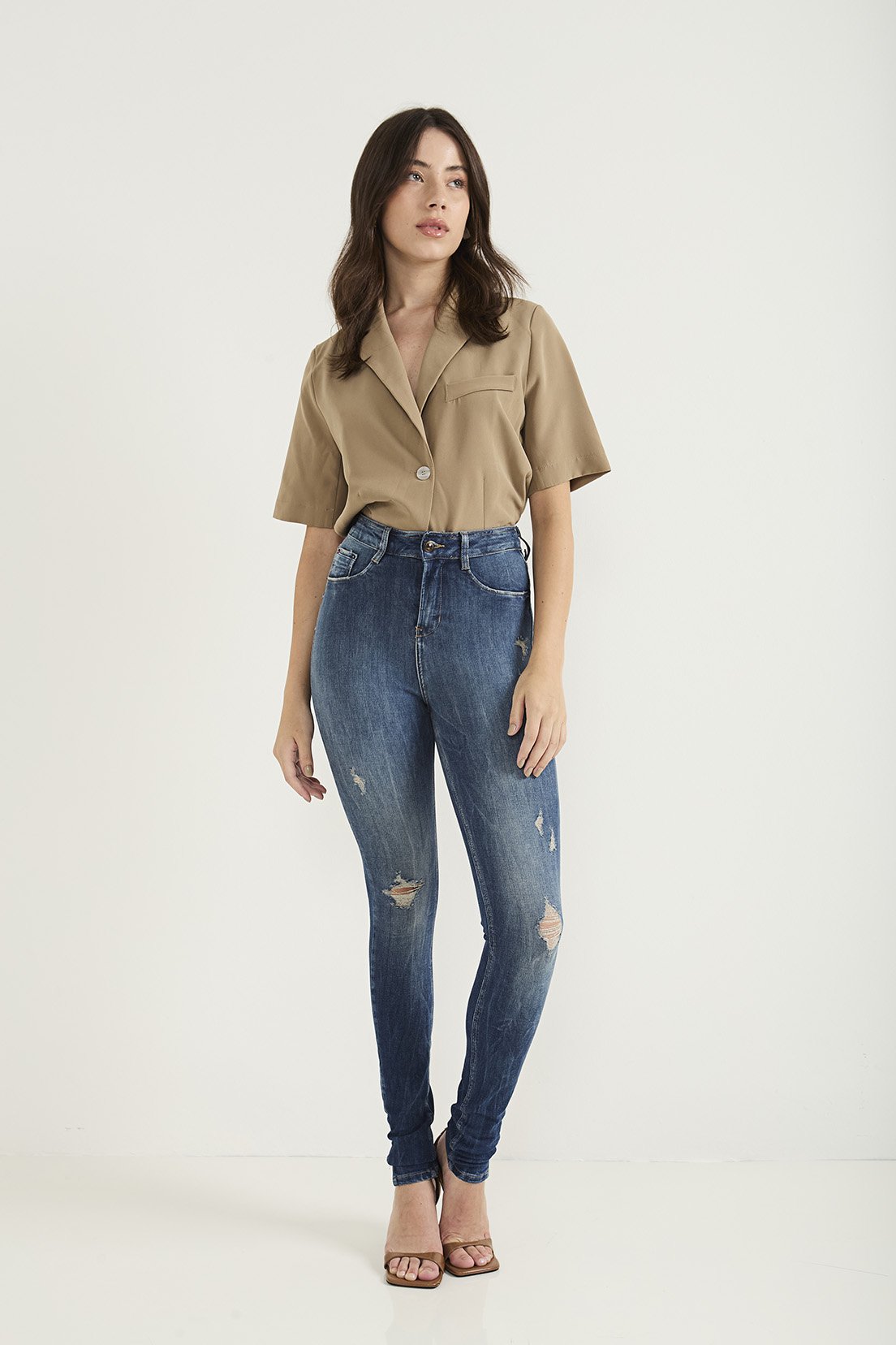 dz20443 ts calca jeans feminina skinny tradicional com puidos denim zero frente 2