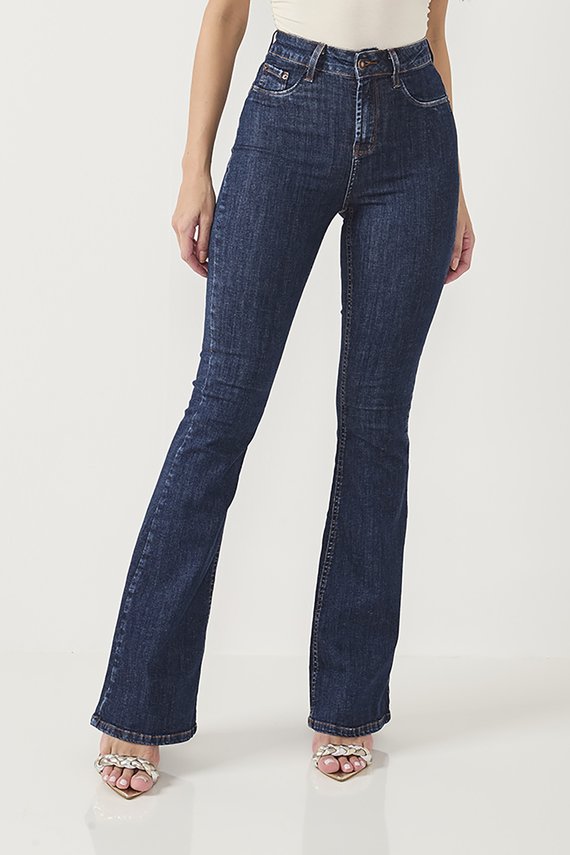 Calça Jeans Feminina Flare Alongada Cintura Media - DZ20812