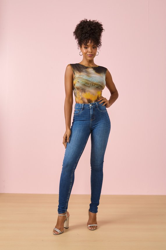 Calça Jeans Feminina Skinny Tradicional Cintura Média - DZ20823