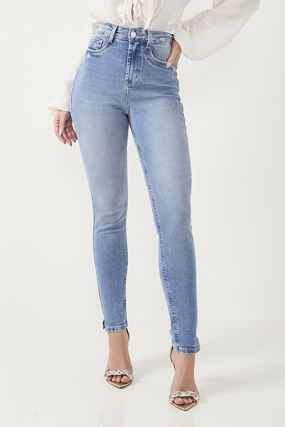Calça Jeans Feminina Skinny Cigarrete Hot Pants - DZ20826