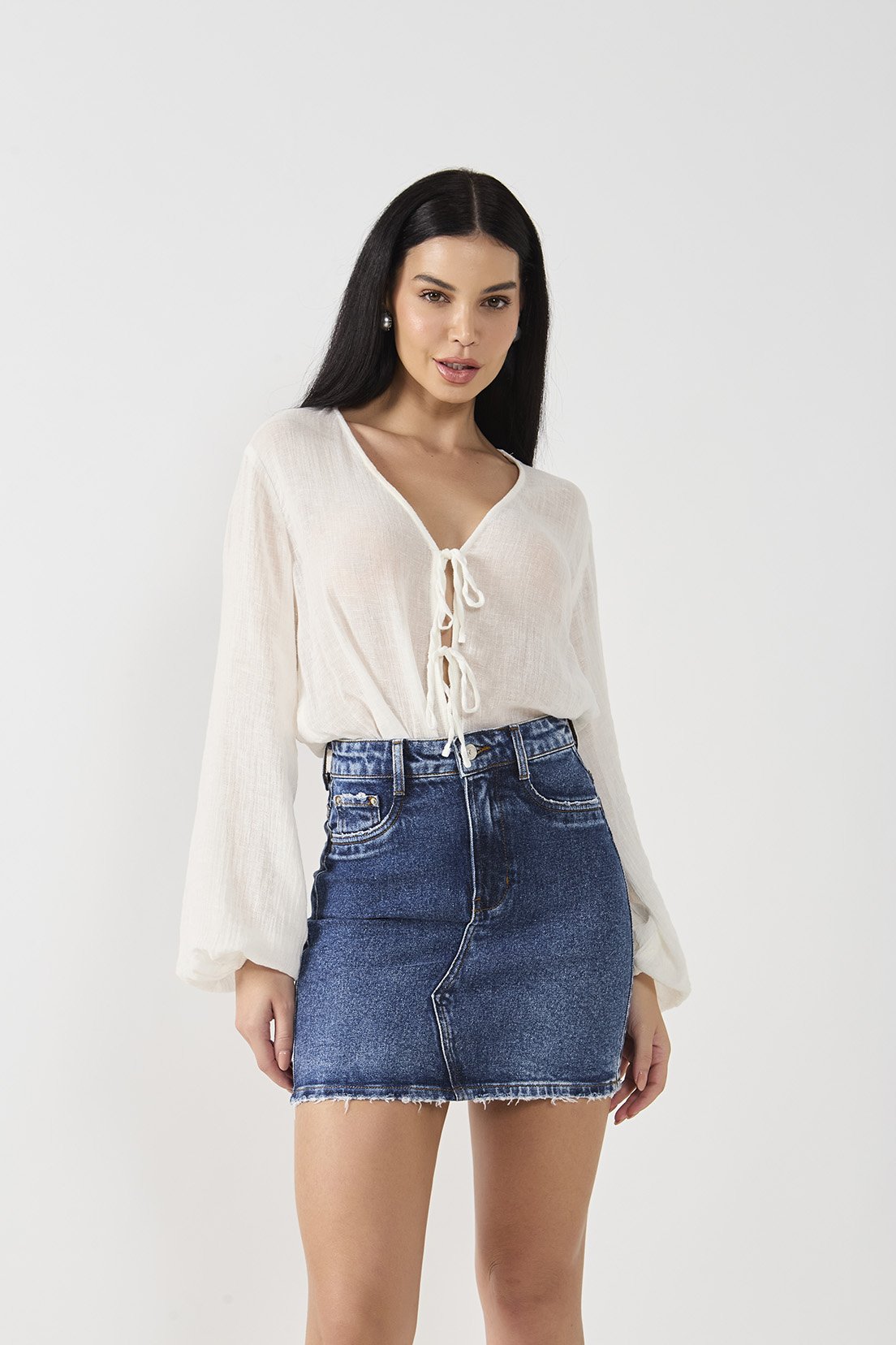 dz7300 com saia jeans feminina tubinho hot pants denim zero frente 1