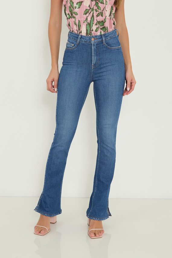 Calça Jeans Feminina Boot Cut Hot Pants com Barra Diferenciada - DZ20867