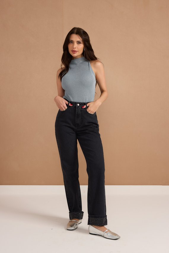 Calça Jeans Feminina Reta com Detalhe na Barra - DZ20957