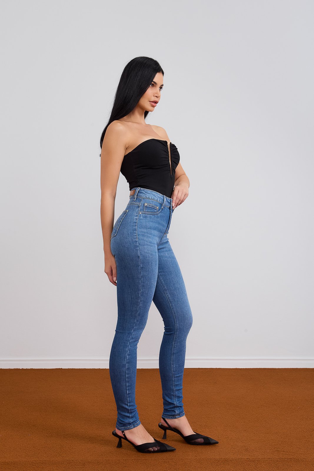 Calça Jeans Feminina Skinny Tradicional com Cintura Média - DZ21062
