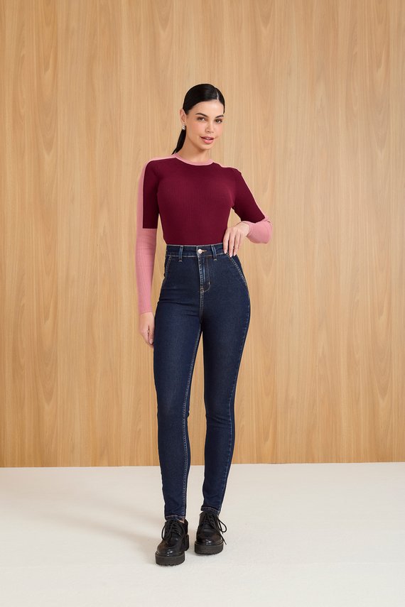 Calça Jeans Feminina Skinny Cigarrete com Cintura Hot Pants - DZ21067