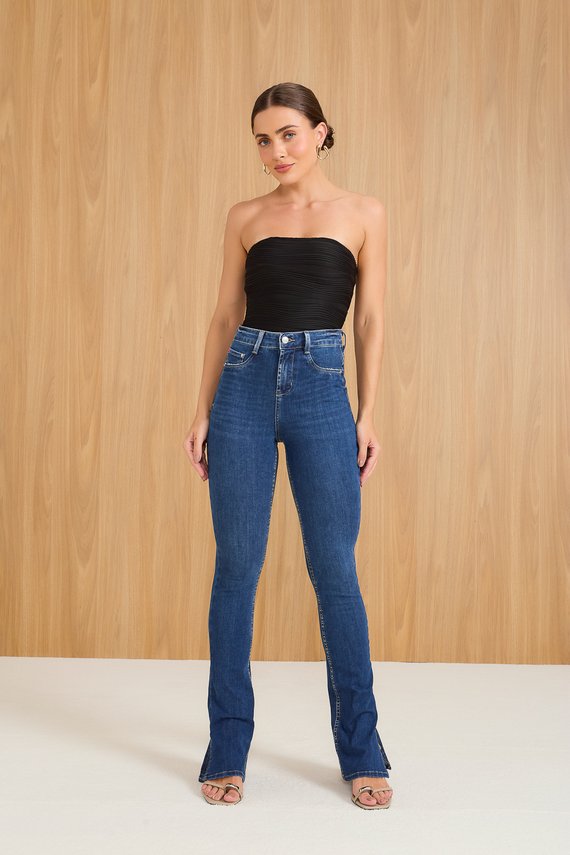 Calça Jeans Feminina New Boot Cut Tradicional com Cintura Média - DZ21143