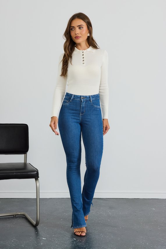 Calça Jeans Feminina New Boot Cut Tradicional com Cintura Média - DZ21115