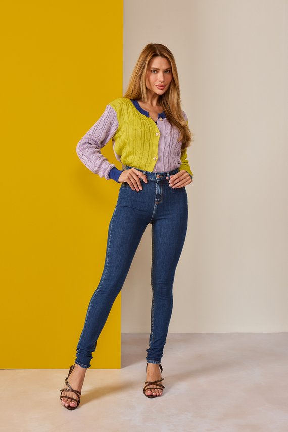 Calça Jeans Feminina Skinny Tradicional com Cintura Média - DZ21148