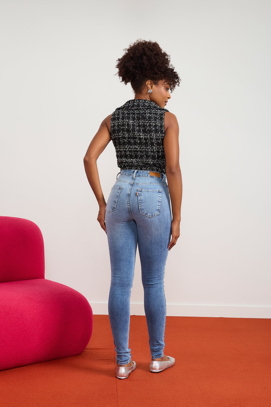 dz20970 ts calca jeans feminina skinny tradicional com cintura media costas 1