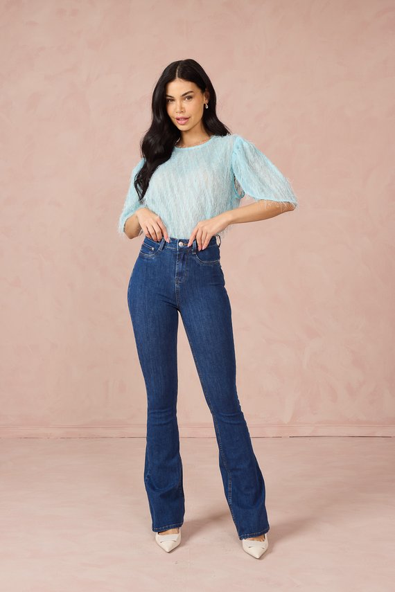 Calça Jeans Feminina Flare Alongada com Cintura Média - DZ21179