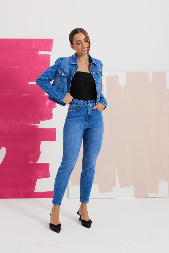 Calça Jeans Feminina Mom Fit Cigarrete com Cintura Alta - DZ21234