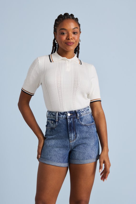 Shorts Jeans Feminino Mom Curto com Cintura Alta - DZ6853