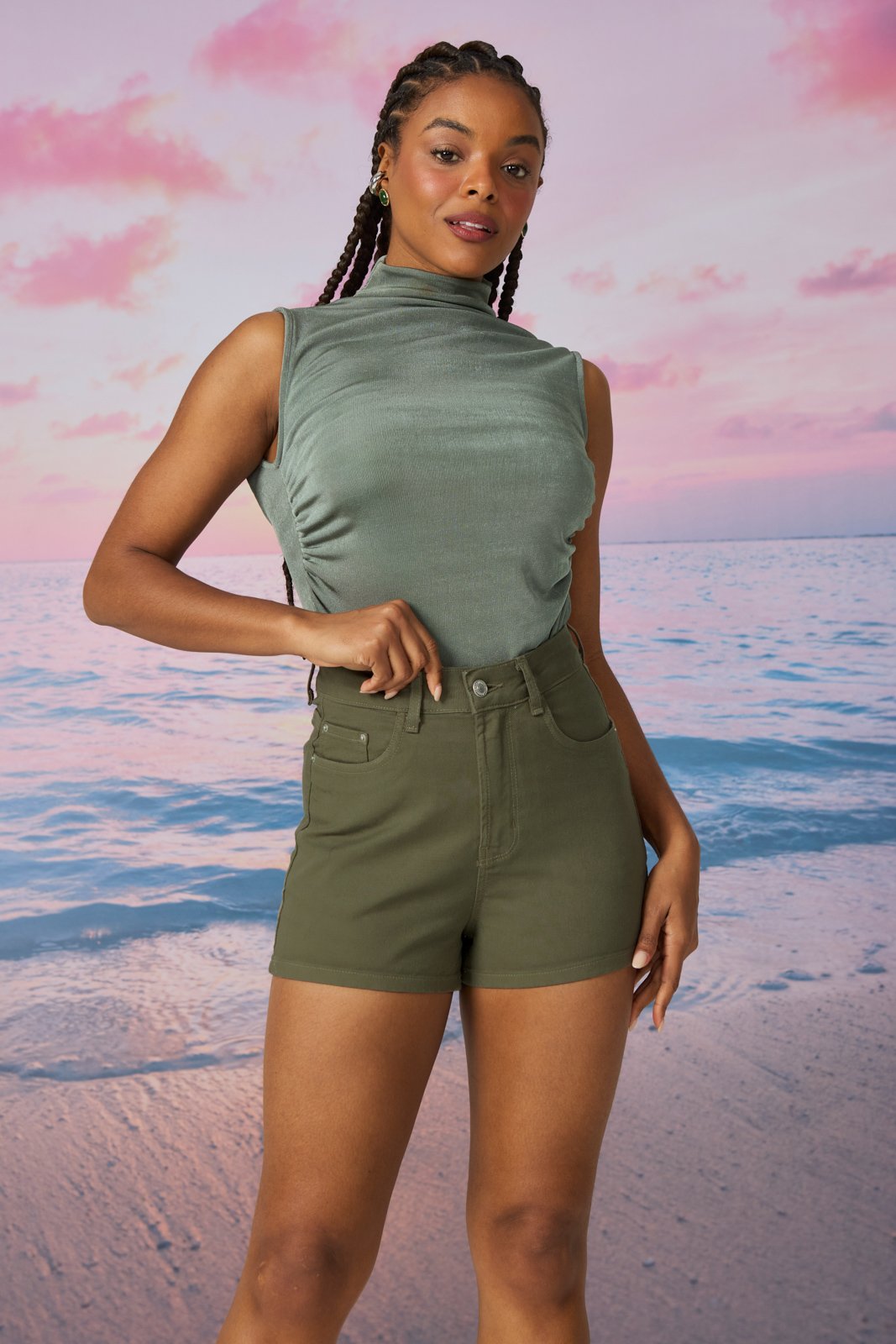 dz6847 com shorts jeans feminino setentinha fit mini com cintura alta frente 3