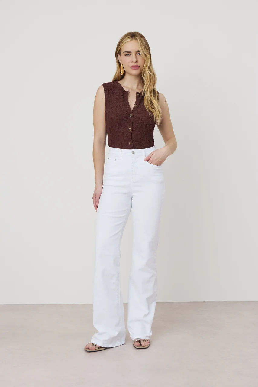 dz21227 bra com calca jeans feminina wide leg fit alongada com cintura alta frente 4 easy resize com