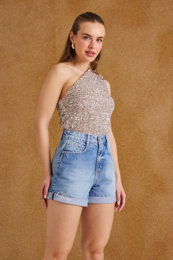 Shorts Jeans Feminino Mom Curto com Cintura Alta - DZ6867