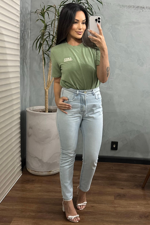 Calça Jeans Feminina Mom Cigarrete com Cintura Alta - DZ21153