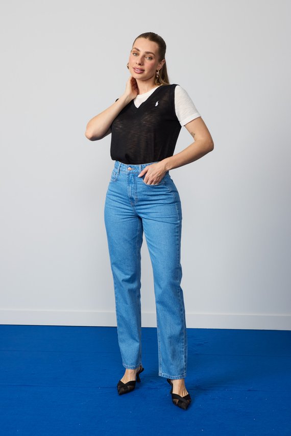 Calça Jeans Feminina Reta Tradicional Cintura Alta - DZ21453