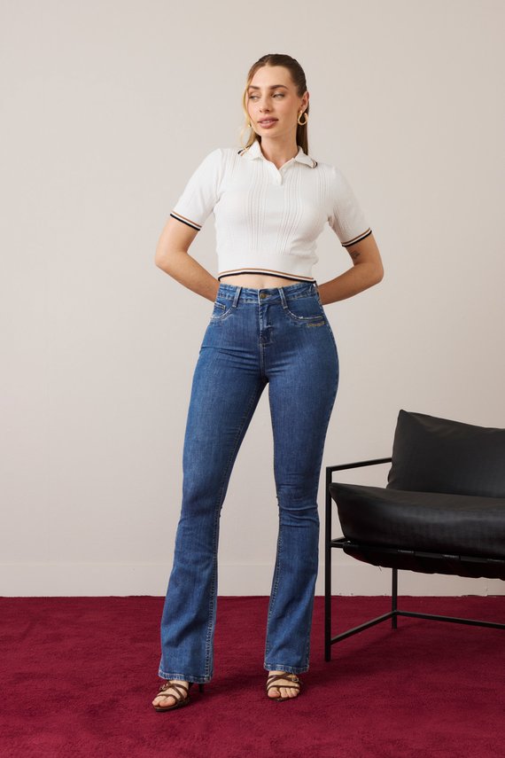 Calça Jeans Feminina Flare Alongada Cintura Alta - DZ21382