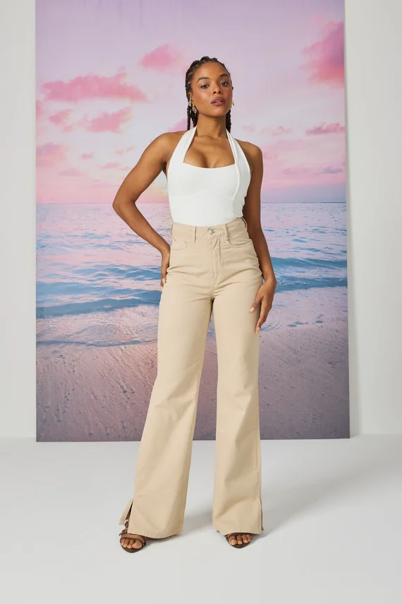 Calça Jeans Feminina Wide Leg Alongada com Cintura Alta - DZ21257