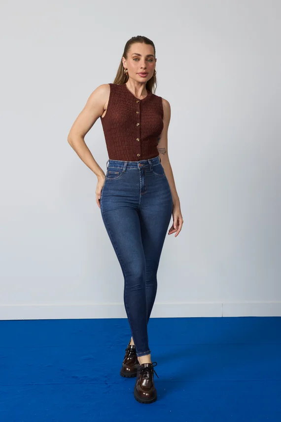 Calça Jeans Feminina Skinny Cigarrete Cintura Hot Pants  - DZ21341