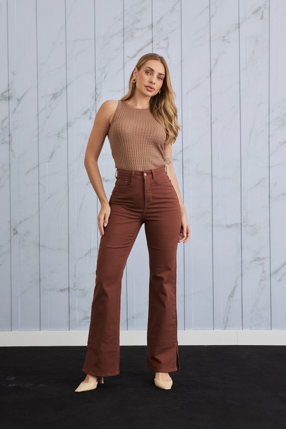 Calça Jeans Feminina Wide Leg Fit Alongada Cintura Alta - DZ21489