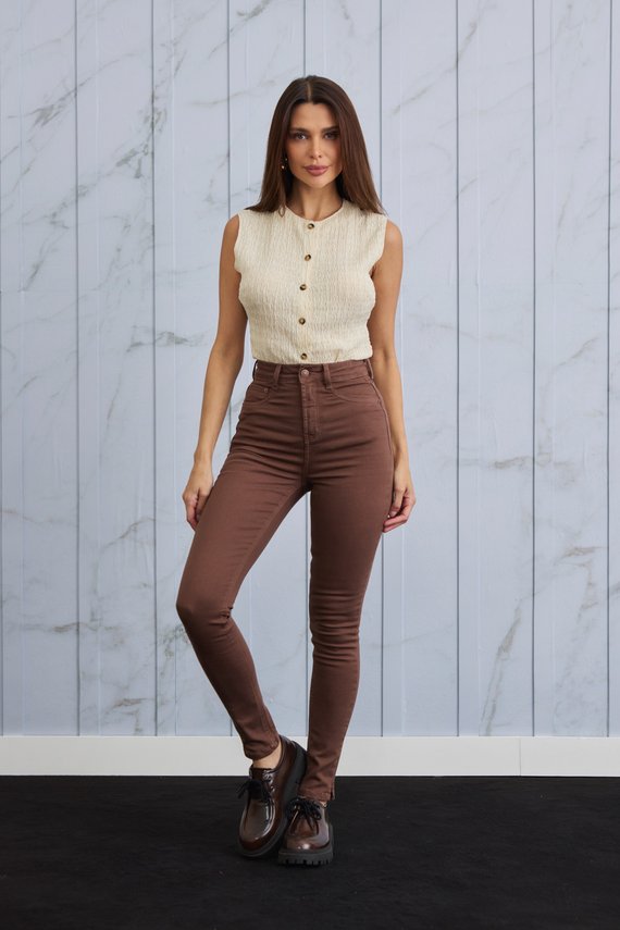 Calça Jeans Feminina Skinny Cigarrete Cintura Hot Pants - DZ21415