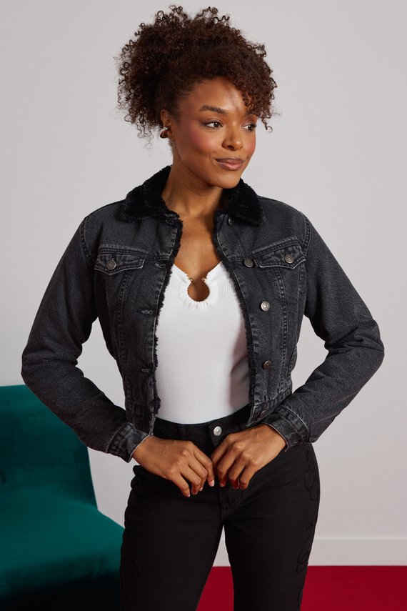 Jaqueta Jeans Feminina Regular Cropped Manga-Longa - DZ9266