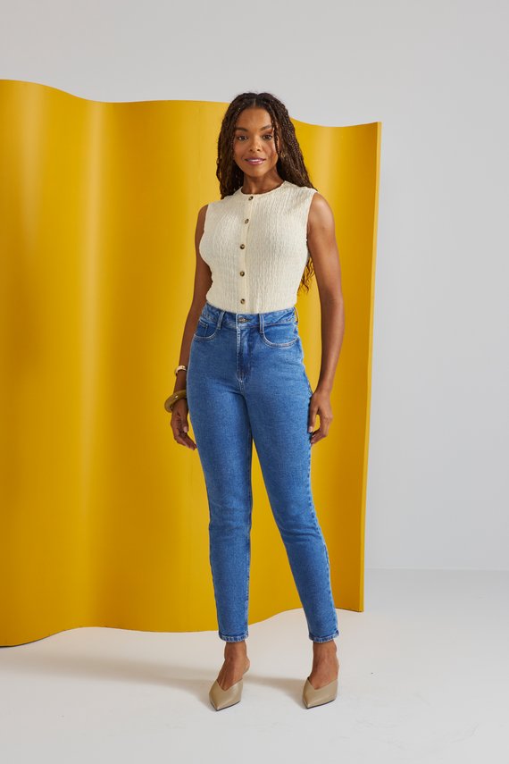 Calça Jeans Feminina Mom Fit Cigarrete Cintura Alta- DZ21471