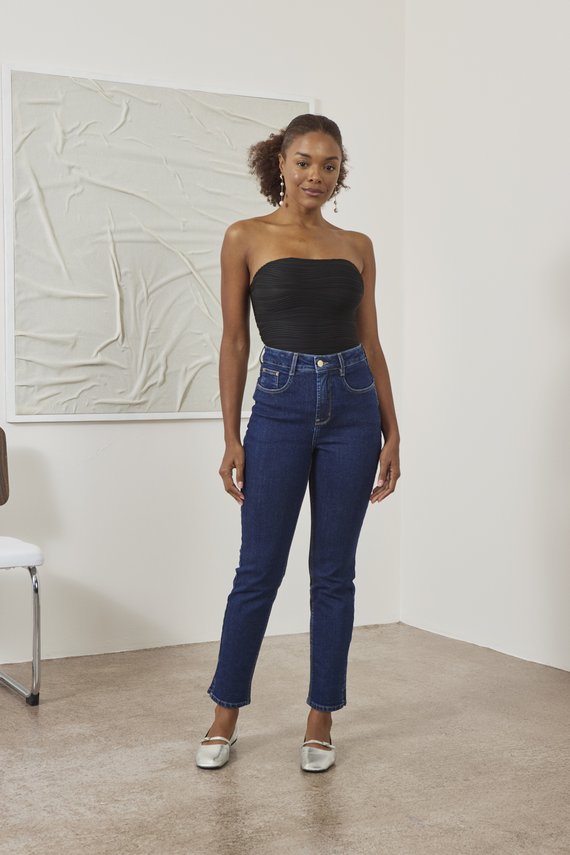 Calça Jeans Feminina Mom Fit Cigarrete Cintura Alta - DZ21551